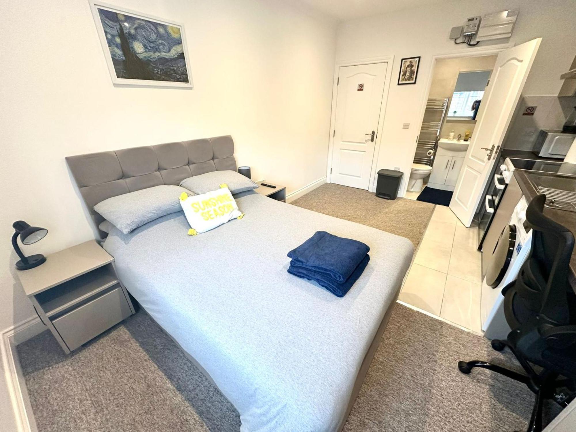Bright Modern, Private Apartment,15 Mins To Central London Hendon Luaran gambar